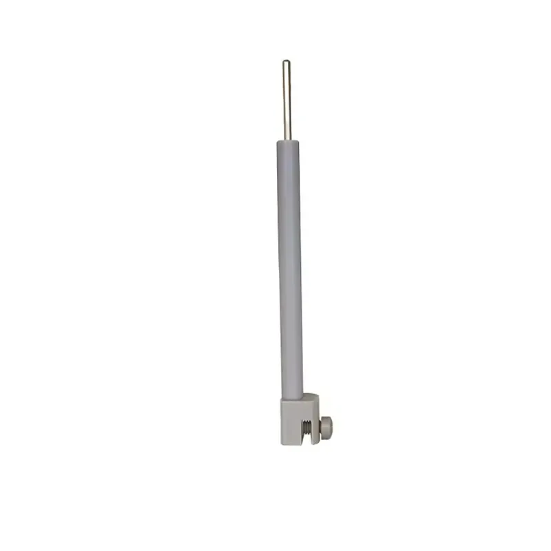 High-Quality Glassy Carbon Electrode Clamp for Precise Electrochemical Experiments