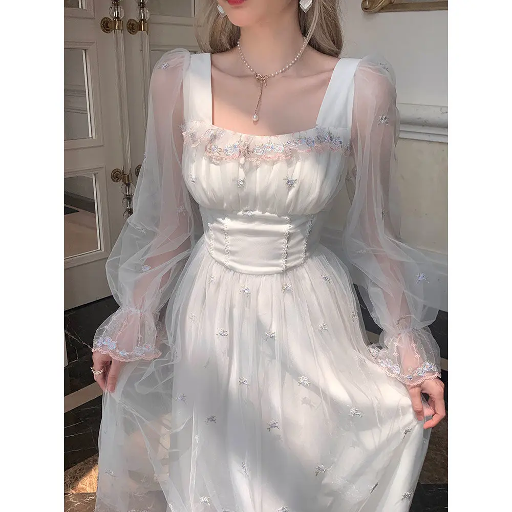 Autunno primavera bianco maglia fata vestito donna francese Vintage ricamo floreale manica svasata principessa abiti da ballo Vestido