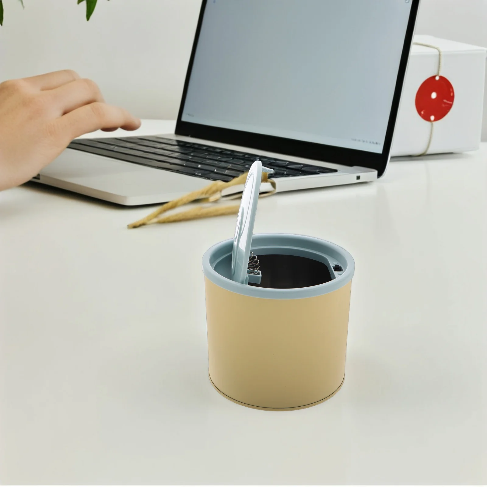 

Mini Stainless Steel Trash Can Creative Spring Lid Desktop Garbage Bin Compact Office Desk Small Desktop Trash Container Waste