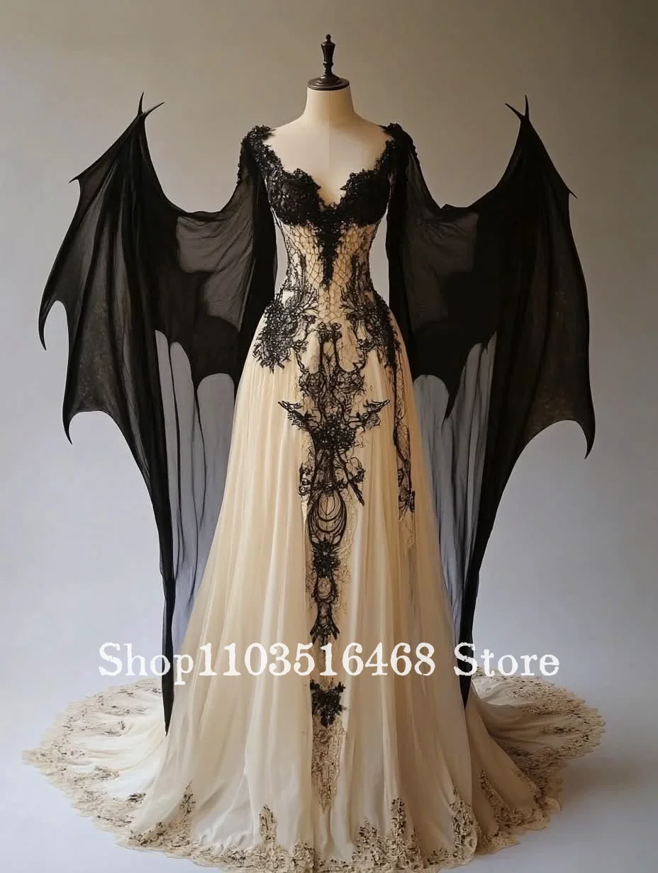 Customized Gothic Bat Wing Wedding Dress Ivory Black Lace Demon Bride Gown Halloween Fantasy Evening Dress Masquerade Ball Gown