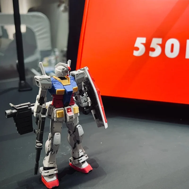 ชางหลงรุ่น 5501 RG 1/144 Rx-78-2 Ver 2.0 ชุดประกอบข้อต่อที่สามารถเคลื่อนย้ายได้คุณภาพสูงสะสมหุ่นยนต์รุ่นเด็กของขวัญ