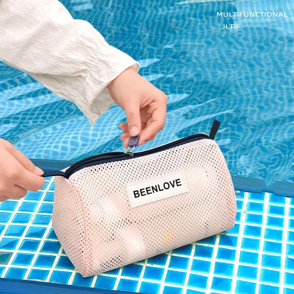 Large Capacity Beach Mesh Bag Breathable Handheld Cosmetic Zipper Pouch Lightweight Reusable Toiletries Storage Bag Women