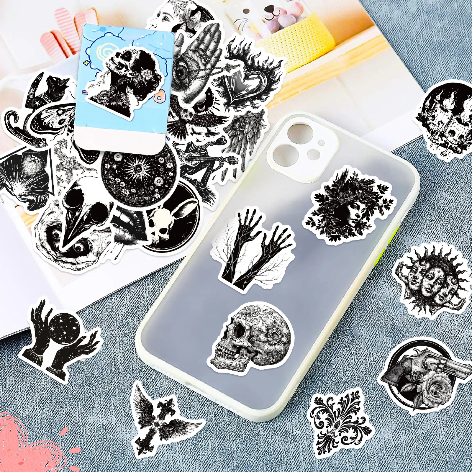 2024 New Retro Black and White Gothic Style Stickers Graffiti  Skull Cartoon iPad  Guitar DIY Scrapbook Toy Decoration Wholesale