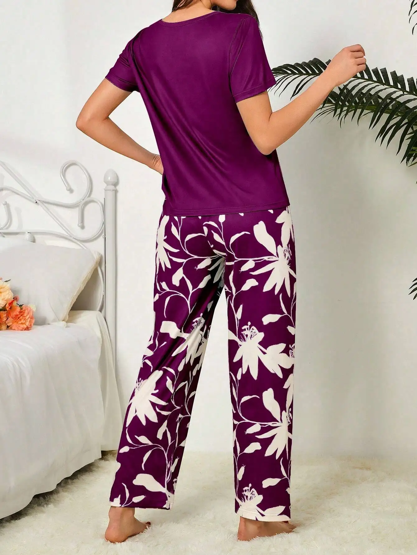 

Women Pajama Set Purple Floral Print Short Sleeve Loose Fit Sleepwear