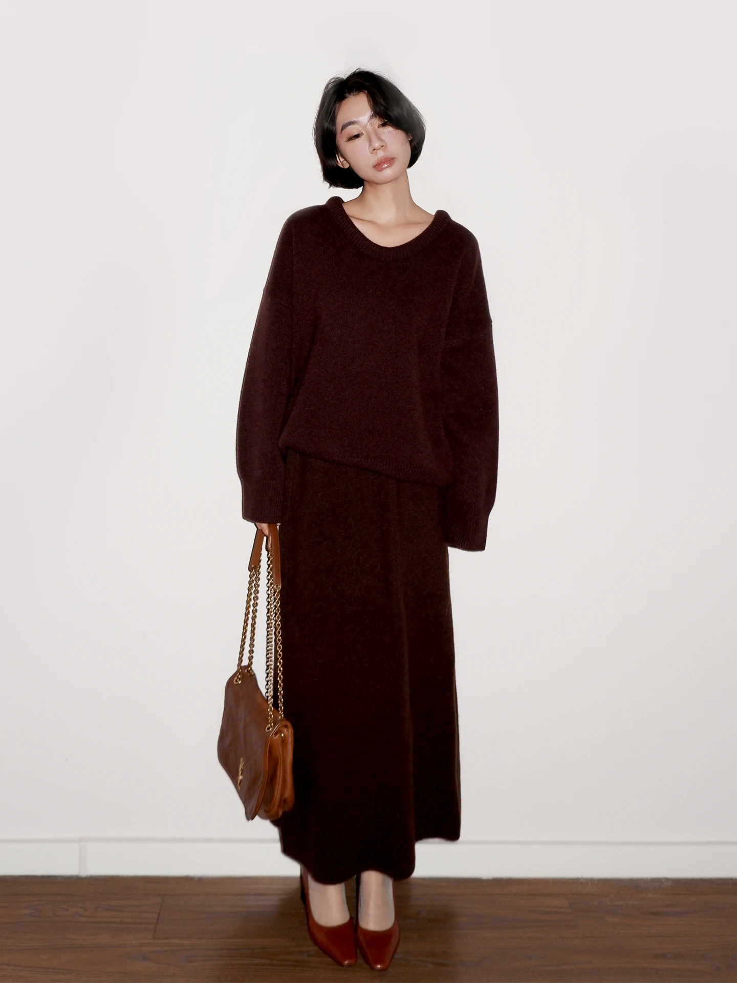 

Casual Aosphere Pure Color Woolen Umbrella Skirt Women's mid Waist Knitted A-Line Skirt Winter Season Straight Cut