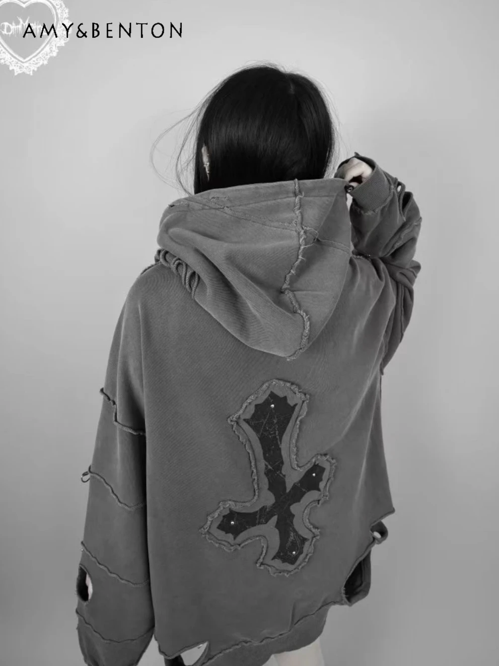 

Goth Punk Style Oversized Hoodie Sweet Cool Y2K Sweatshirt Japanese Mine Cross Embroidery Retro Subculture Ripped Hoodies Women