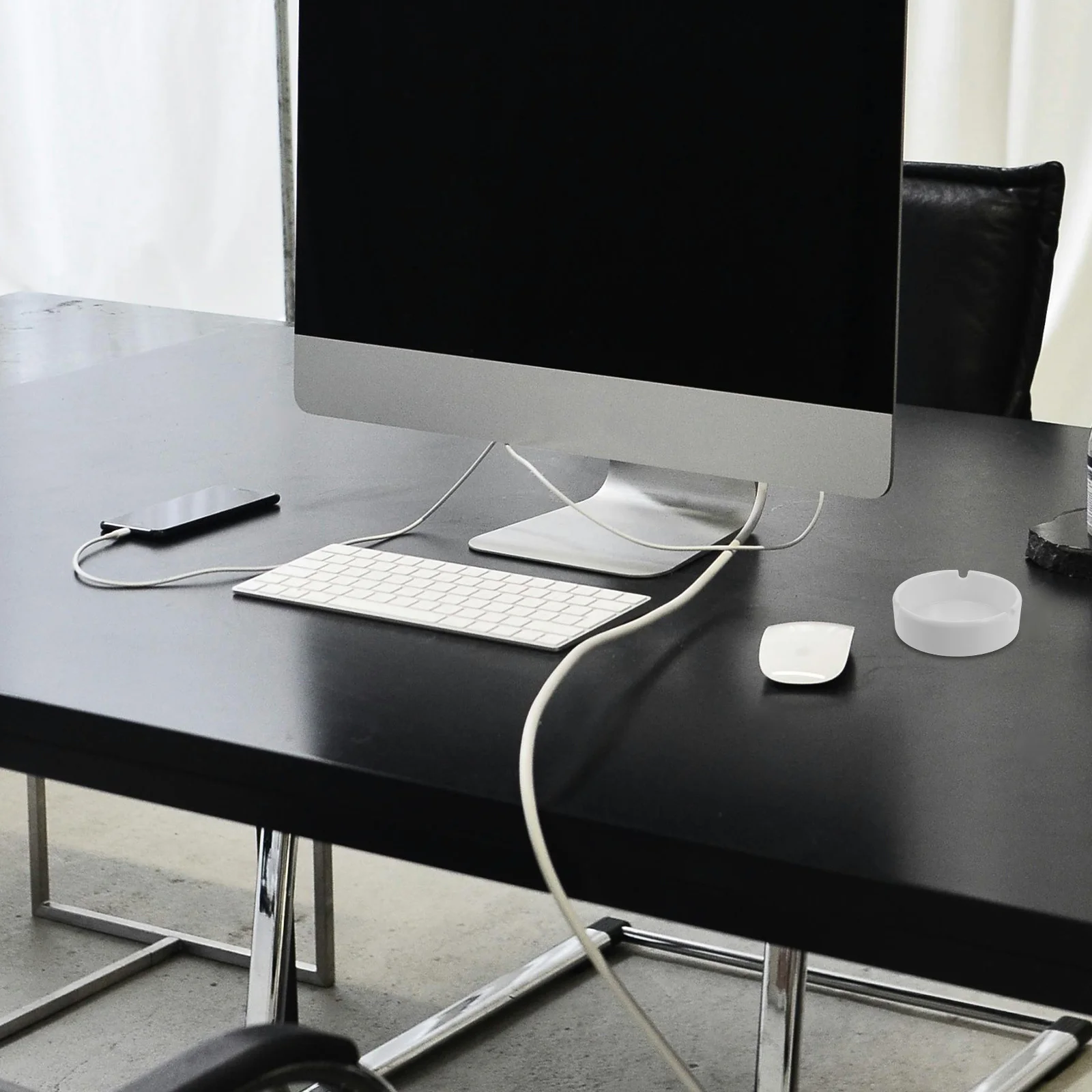 

2pcs White Anti-Drop Melamine Ashtray Reusable Cigarette Ash Holder For Home Office Bar Restaurant Indoor Tabletop Modern Round