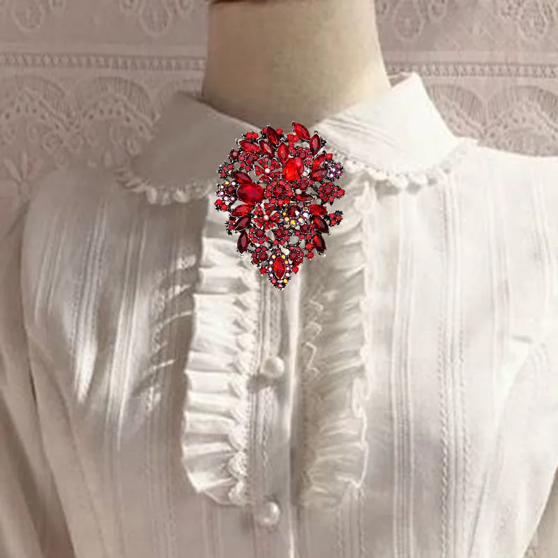 

Lolita Clothing Accessories High-end Rhinestone BowTie Adjustable Strap Vintage Prince Shirt Collar Pins Men Women Jewelry Gifts