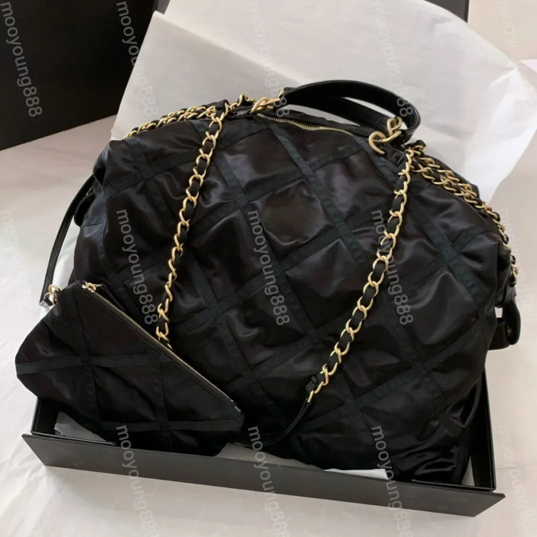 

wholesale price 12A Upgrade Mirror Quality Designers Maxi Bowling Ball Bags Women Black Nylon Handbag Luxury Diamond