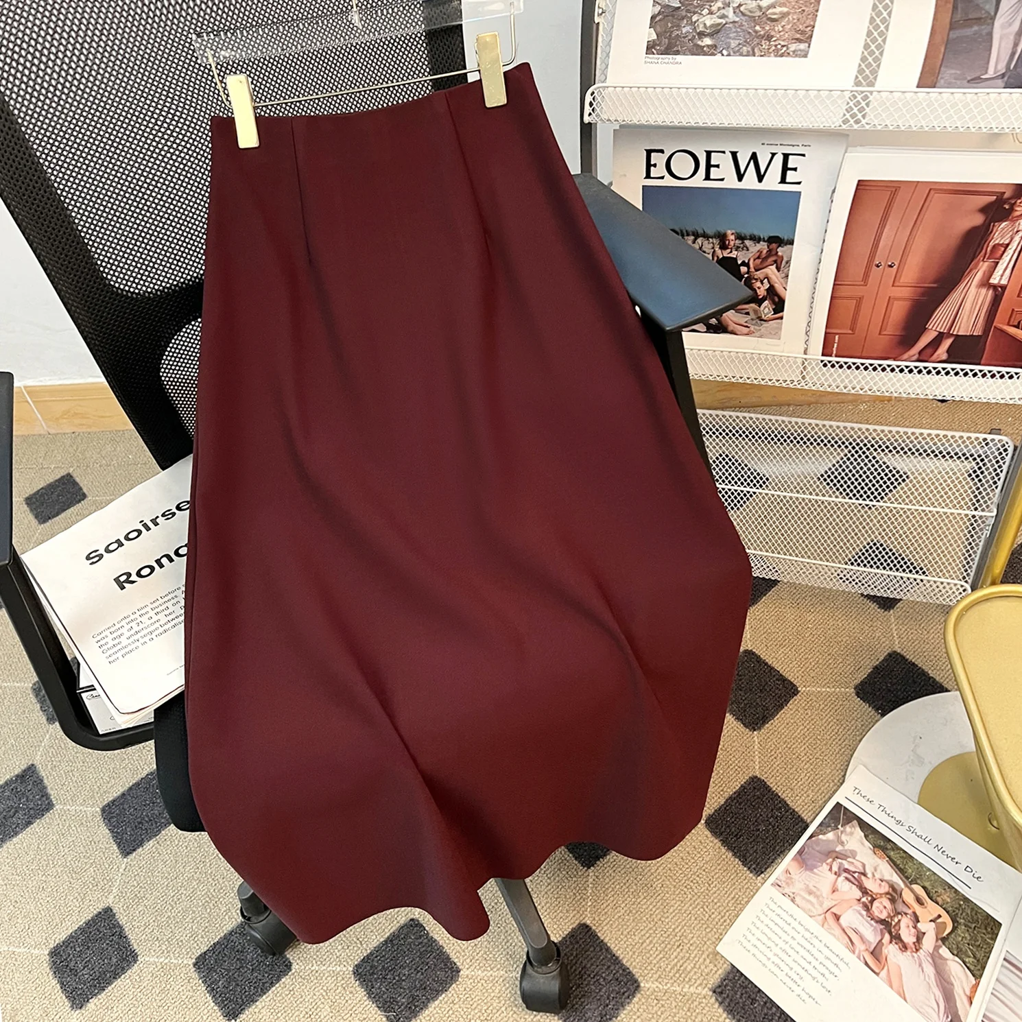 

Ele Mid-Length A-Line Skirt for Women Spring Commute Elastic Slimming Split Straight Cut Versatile Classic High Waist