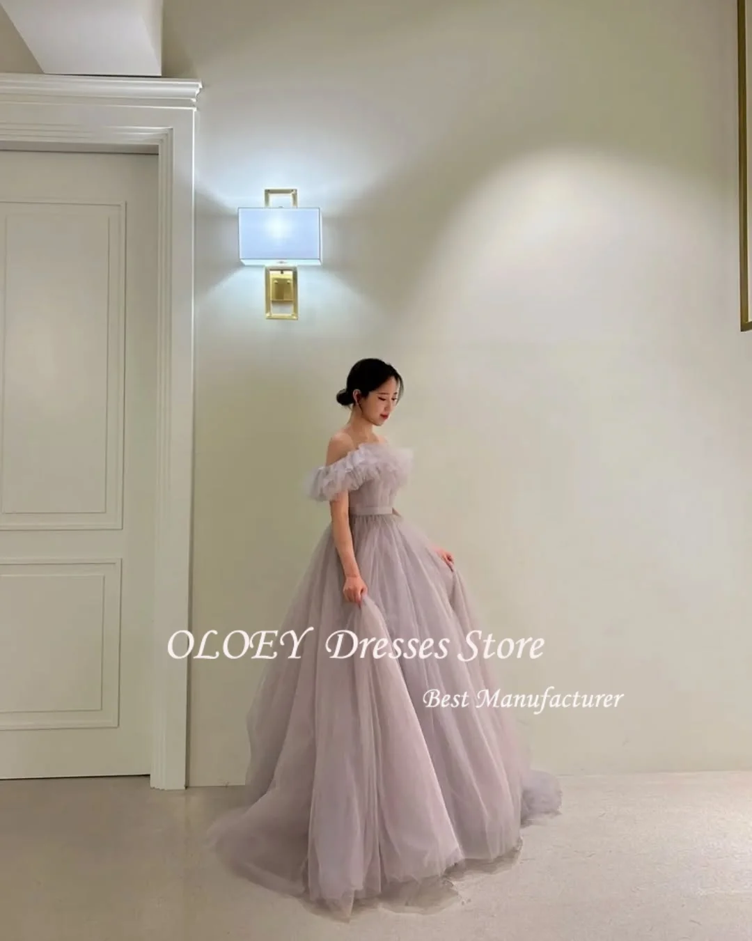 OLOEY الجنية الأرجواني تول فساتين الزفاف صورة تبادل لاطلاق النار قبالة الكتف الطية فستان زفاف ألف خط أنيقة سويب تراين فساتين السهرة