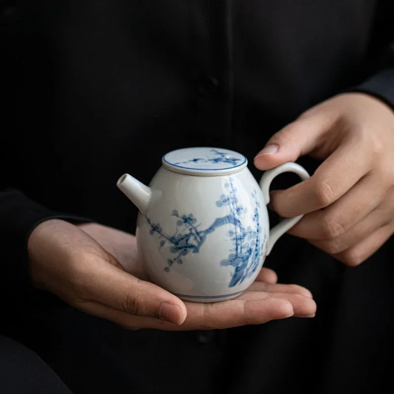 

200ml Retro Blue And White Ceramic Teapot Handpainted Samuume Teapots Single Master Pot Household Kung Fu Tea Office Decoration