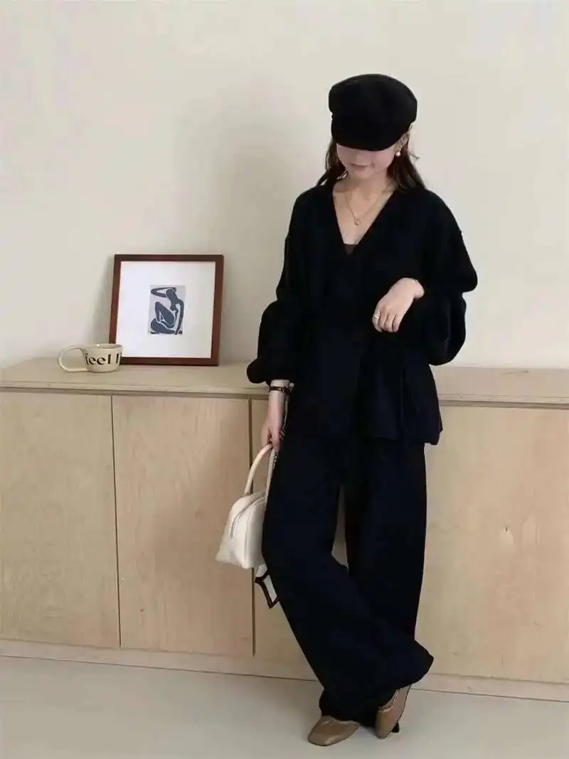[EWQ] Fashion V-neck Long Sleeve Lace Up Sweater And High Waist Trousers Casual Women Knit Set Clothing 2025 Autumn New 16O1719