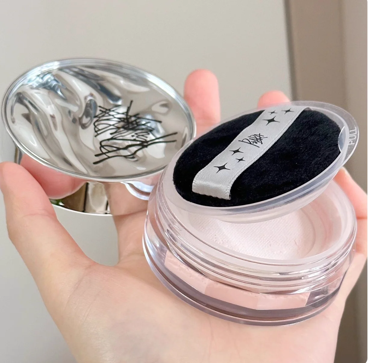 PIARA Loose Powder Long-lasting Makeup Setting Powder Oil-controlling Powder Biscuit Skin Dry Mixed Oil Skin Powder Face Makeup