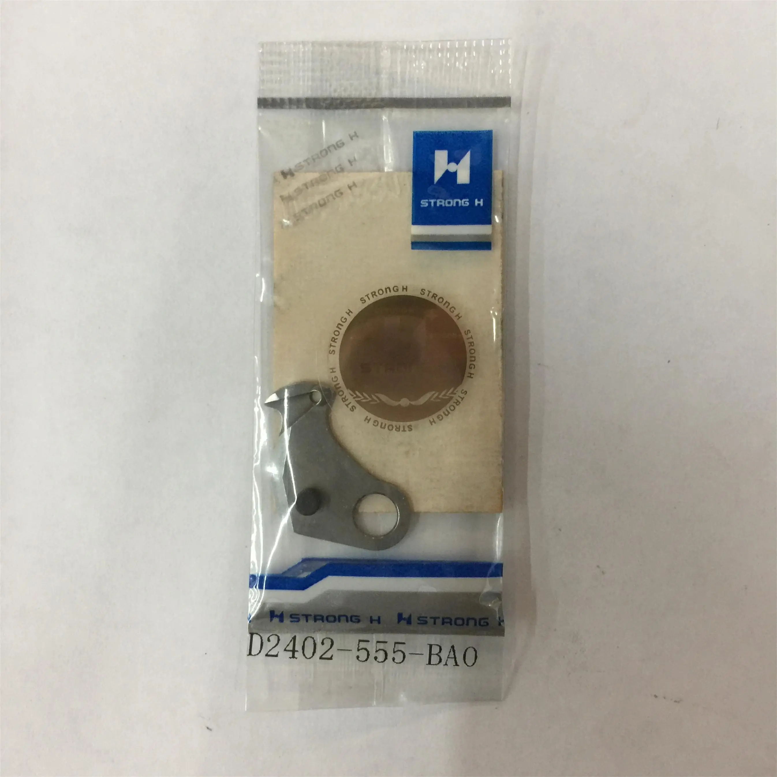 1PCS D2402-555-BA0 …