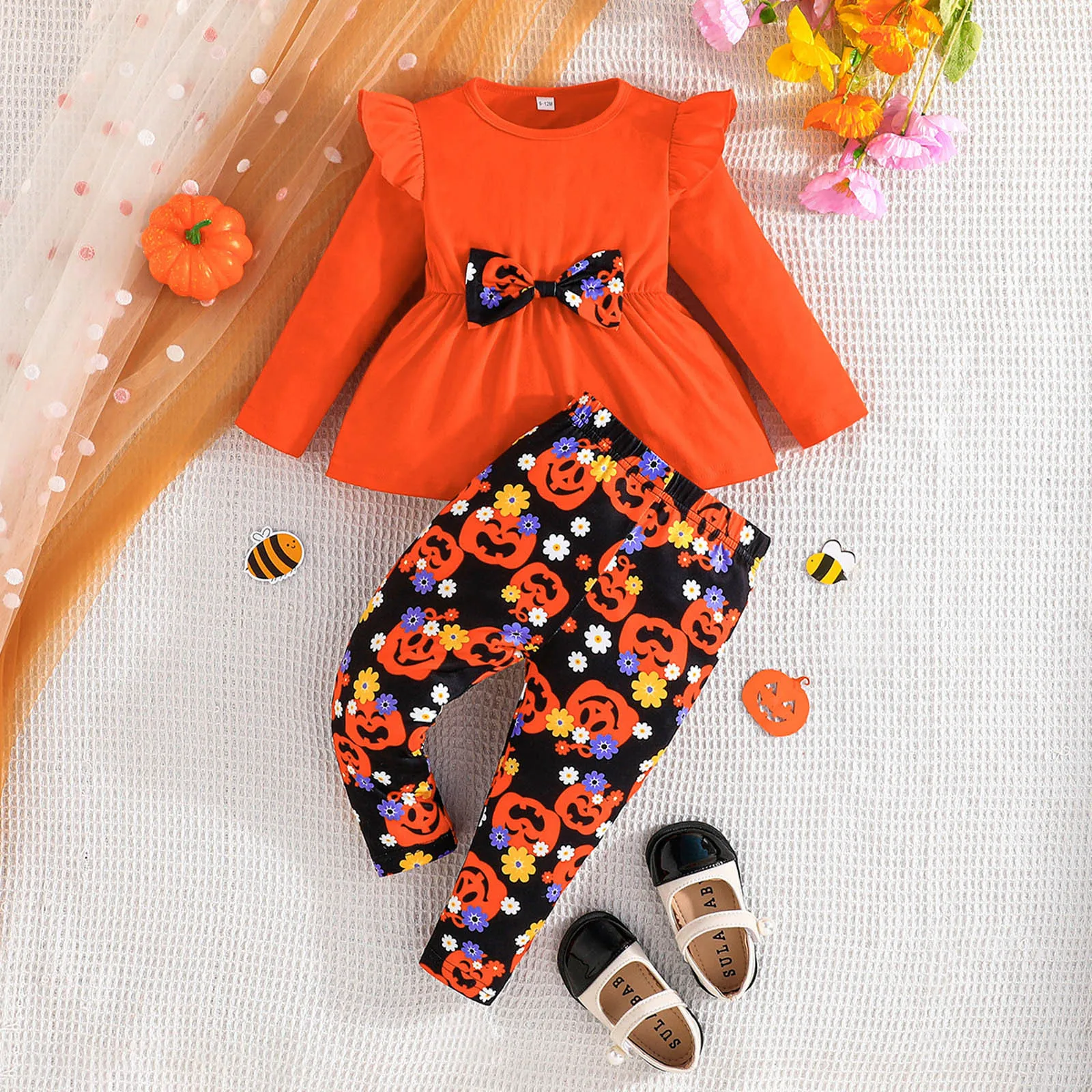 

2024 New Halloween Clothes Sets For Baby Girls' Bow Knot Print Flying Sleeve Top Pumpkin Full Print Pants Two Pieces Set Girls