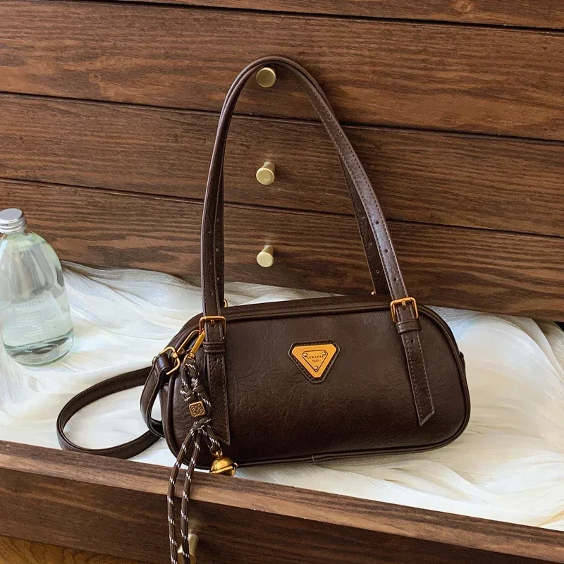 

Single Shoulder Messenger Tote | Retro Style Handbag with Classic Design | Fashion Ladies Shoulder Bag for Daily/Work
