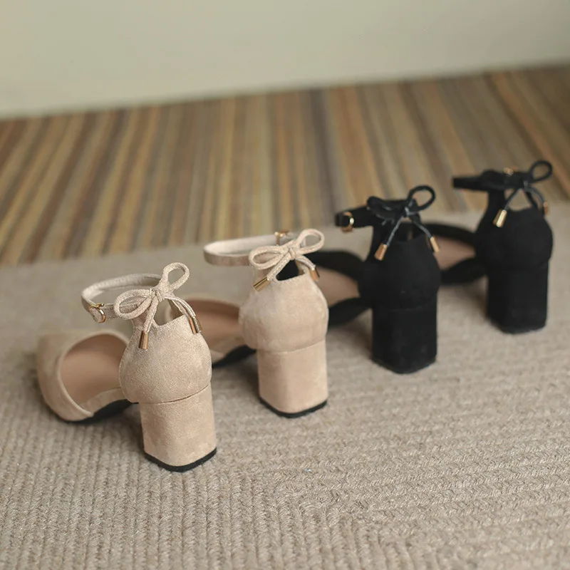 Retro Woman Shoes Block Heels Closed Toe Sandals Buckle 2026 Summer Suit Female Beige Original Chunky New Girls Strap High Fashi