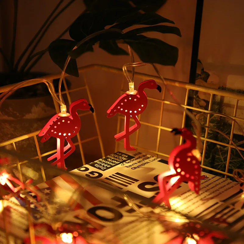 LED iron art flamingo string lights, battery-powered with a fresh and simple design