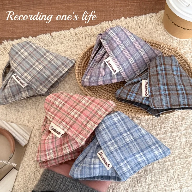 

New Retro Preppy Style Plaid Fabric Hair Claw Clip Large Hair Accessories for Women Daily Use Large Shark Hair Clip