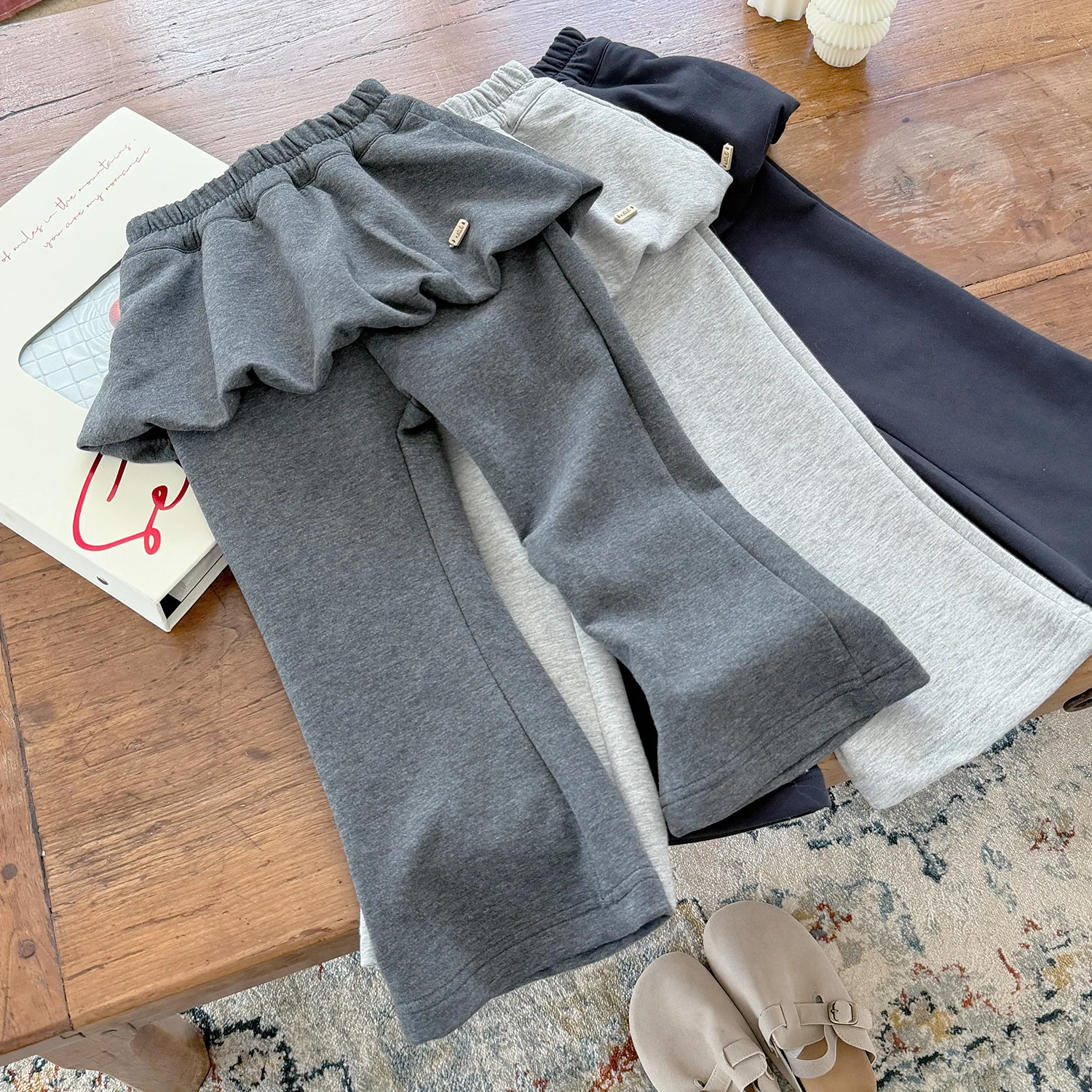 Girl Pants 2026 Spring and Autumn New Children's Clothing Korean Style Girl Baby Fart Curtain Flower Bud Waist Micro La Pants