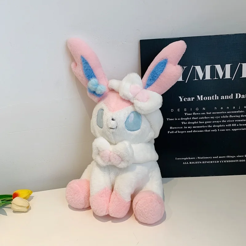 Cartoon Mew Sylveon Plüsch-Rucksack, weiche, flauschige, gefüllte Raichu-Umhängetasche für Studenten, tägliche Reiseaufbewahrung, Dekoration, Fans-Geschenke – Detail 15