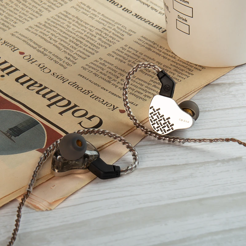 KBEAR Rosefinch Hifi In-ear Wired Earphone Monitor 4-core OFC Wire Dynamic Driver IEM Sports Hi Fi Headphone with Mic 3.5mm Plug