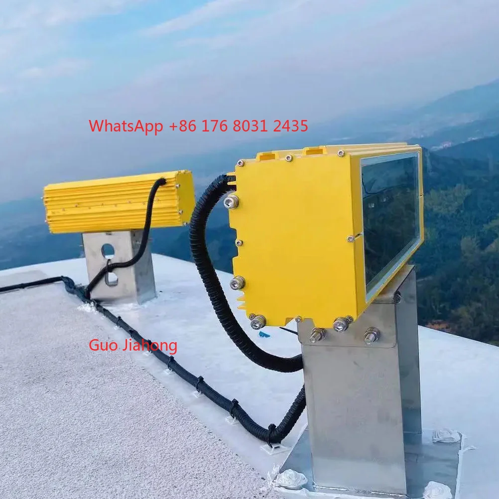 

CM-17 ICAO Type B Obstacle Light | RS485/Modbus Compatible | GPS & Alarm Output