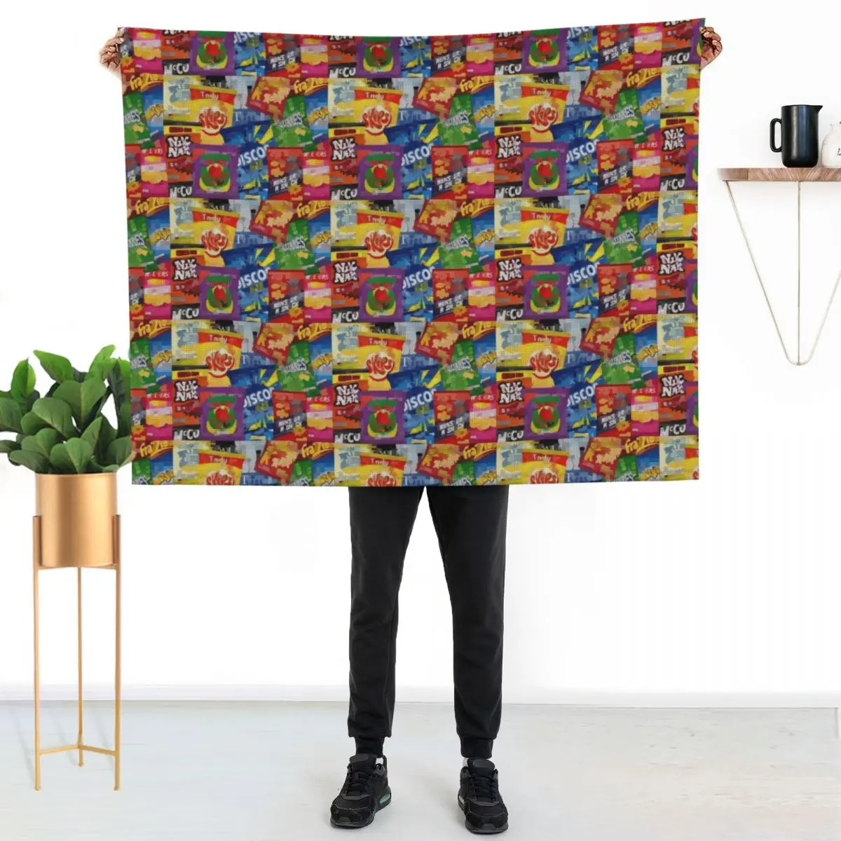 Crisp Packet Montage Throw Blanket All Season Lightweight Soft Blanket for Bed