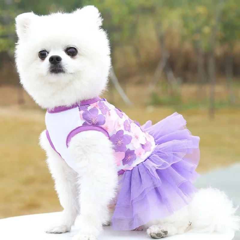 Ropa para perros y gatos: vestido de tul con encaje y estampado floral - imagen 2