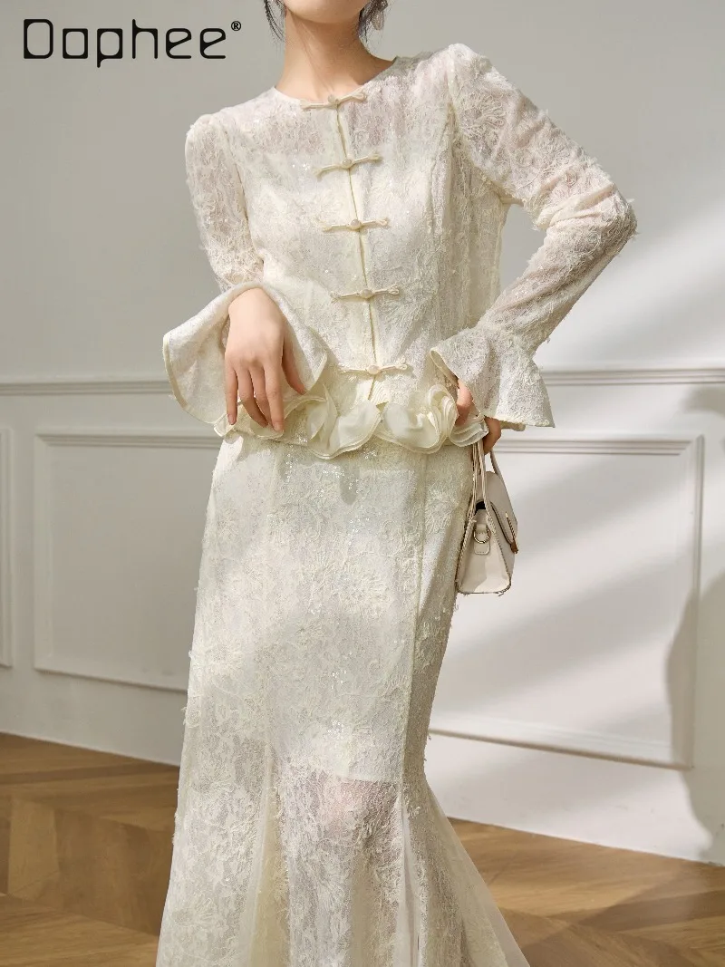 

French Temperament New Chinese Suit Sweet Lace Fungus Edge Splicing Horn Sleeve Shirt High Waist Fishtail Skirt Two-piece Set