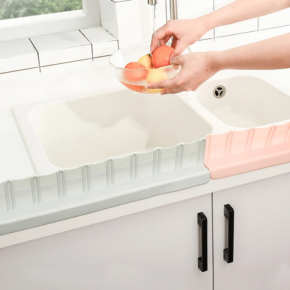 

1pc Silicone Sucker Basin Sink Water Guard Anti-splash Splashproof Baffle for Home Kitchen Bathroom(Pink)