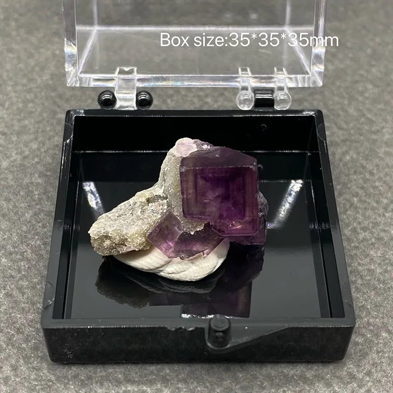 

100% натуральный фиолетовый флюорит, необработанный камень, минеральная фотография драгоценных камней со стразами + Размер коробки: 35*35*35 мм