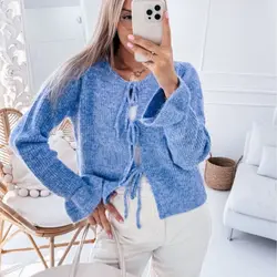 Combhasaki Women Y2K Vintage Solid Color Cardigan Front Bow Tie-Up Ruffled Flare Swetry z długim rękawem Casual Soft Knit Crop Coat