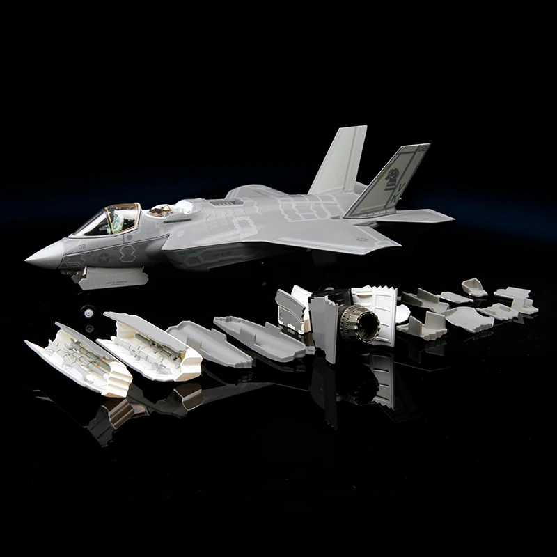 

Terbo 1:72 Model Aircraft F35 Fighter F-35 Stealth Aircraft Alloy Plastic Material Static Ornament Finished Product