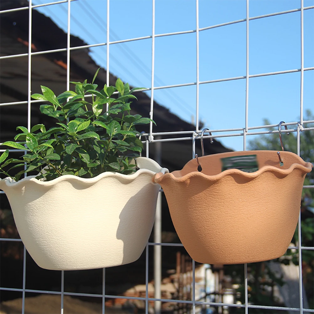 

Semi-Circular Plastic Flower Pot Beige Large Hanging Planter Wall Mounted Garden Supplies For Indoor Outdoor Bonsai Container