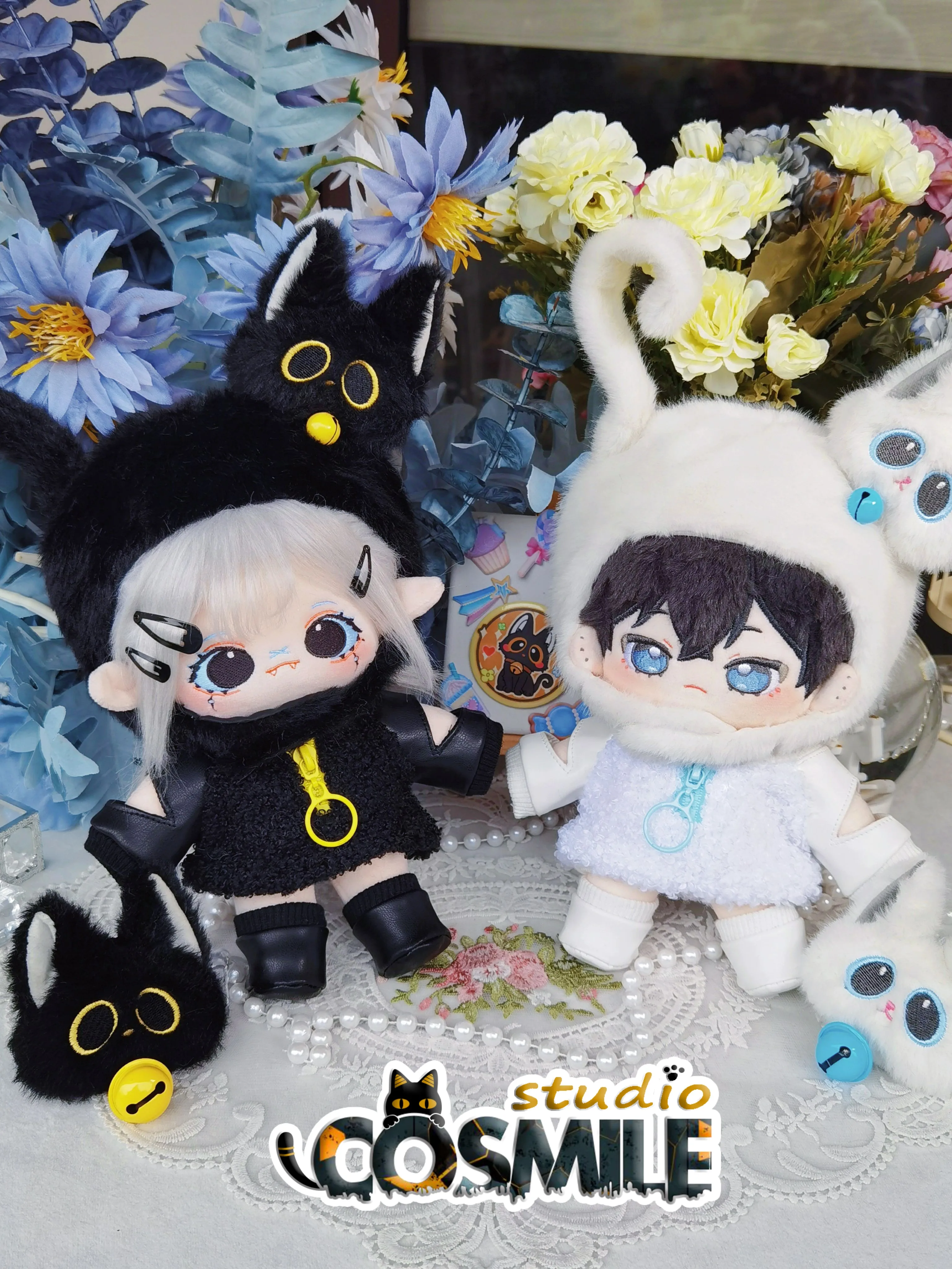 

No attributes Kpop Idol Star Black Cat White Cat Neko Harajuku Abby Style Costume Cosplay Plush 20cm Doll Clothes Clothing YM