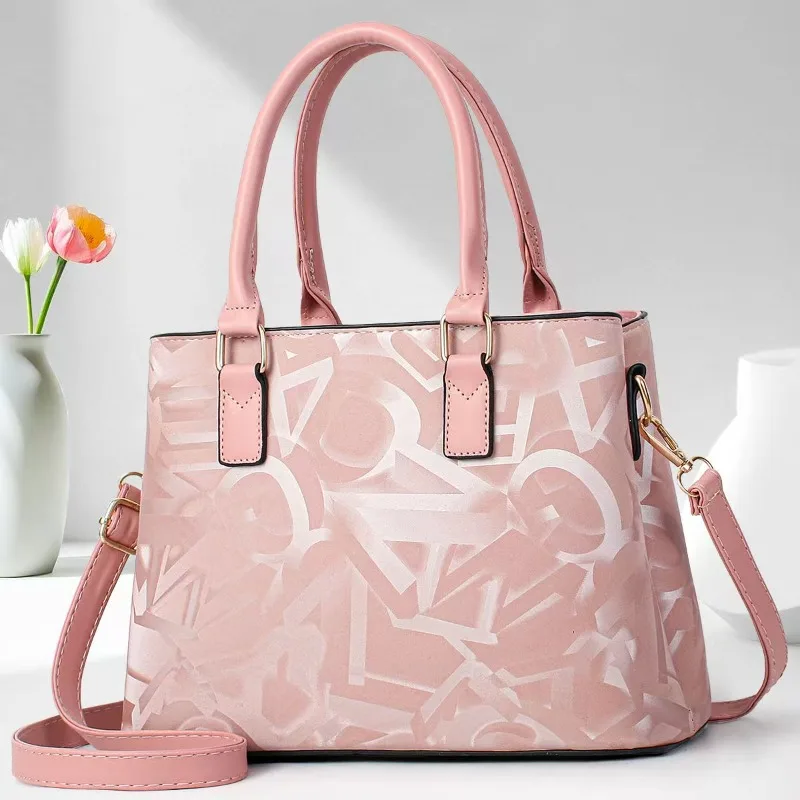 

Fashionable Women's Crossbody Bag Lady Handbag Shoulder Bag PU Leather Square Women Bag Zipper Closure Casual Tote Bags