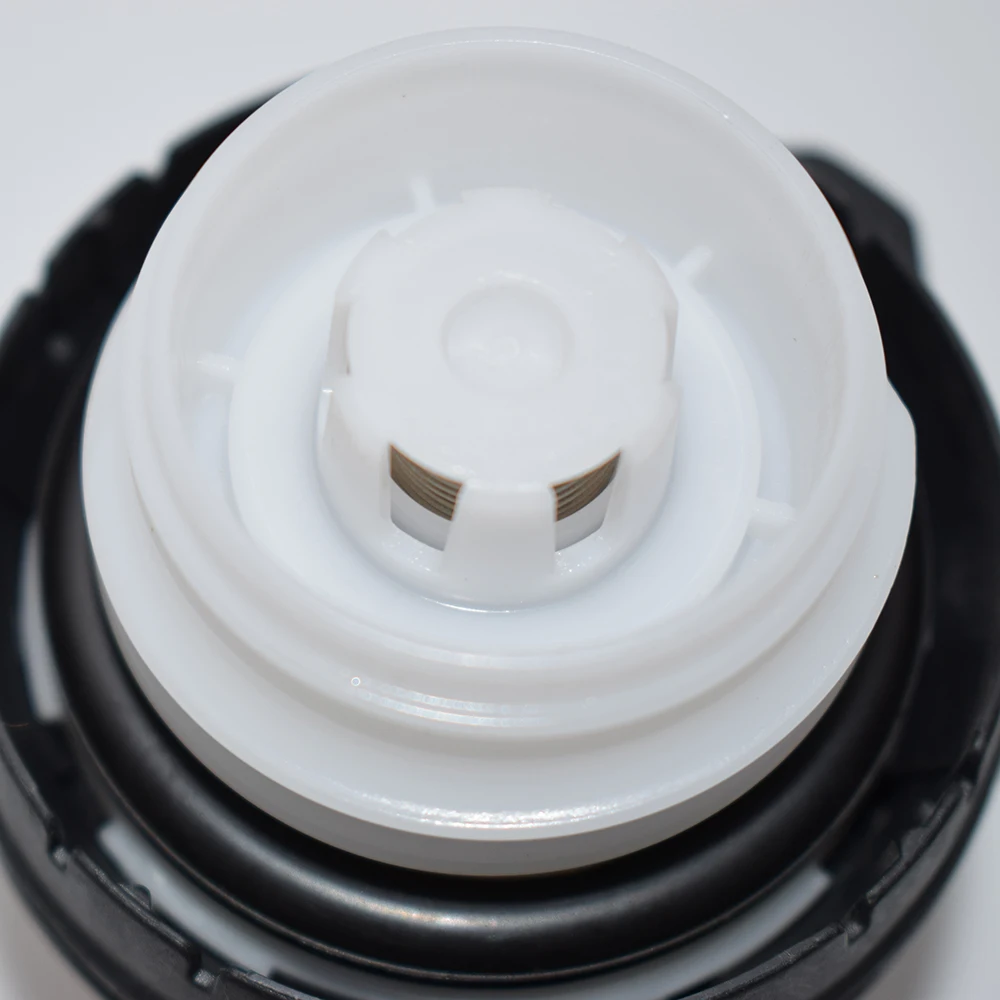 17670-T3W-A01 Fuel Gas Tank Filler Cap for Honda CR-V Civic Accord Pilot Crosstour Fit Odyssey HR-V Insight 2010 2011 2012 2013