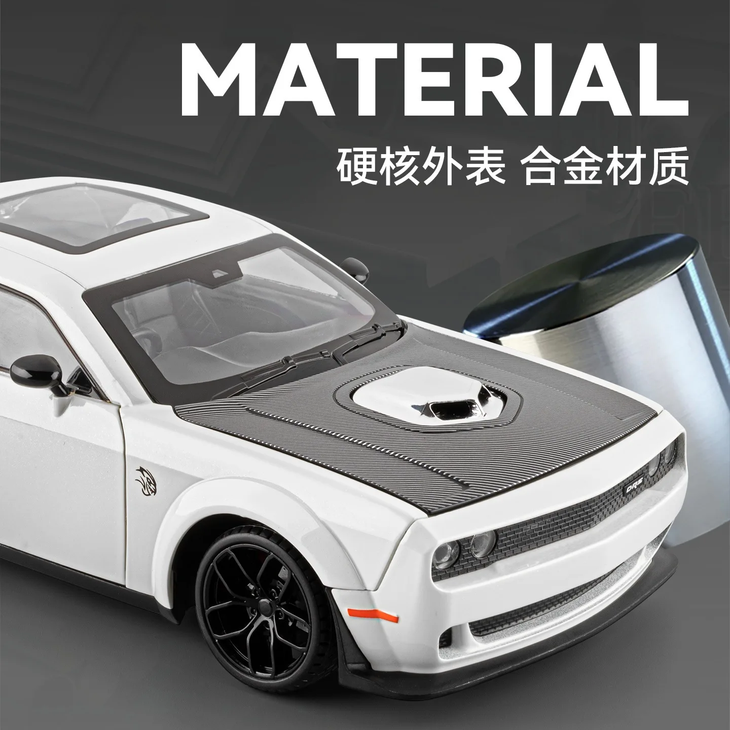 1:18 SRT Hellcat Muscle Sports Car Alloy Diecast Metal Model Ornaments Sound Light Toy Children Birthday Toy Gift