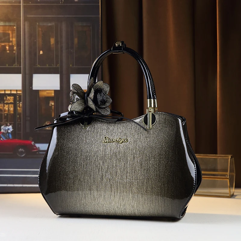 

Trendy Luxury Gold Branch Gradient Flower Handheld Style Mom Bag Fashionable and Elegant Single Shoulder Crossbody Bag