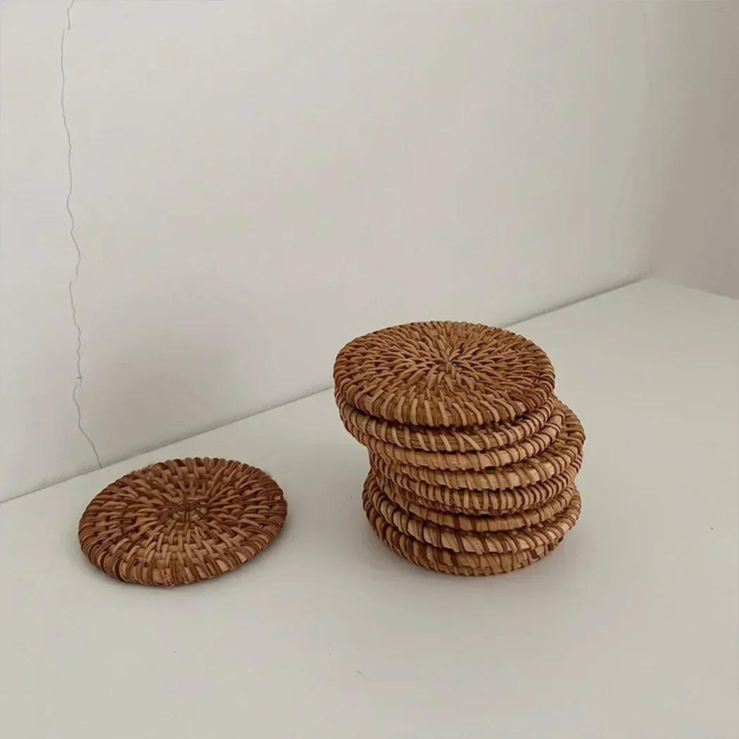 10cm Round Natural Rattan Cup Mat Coasters Handmade Insulation Placemats Table Padding Kitchen Decoration Accessories