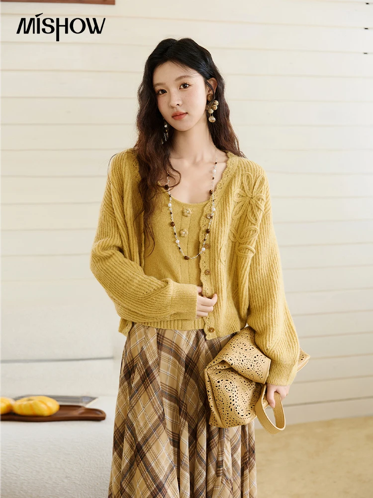 

MISHOW Woman Two-piece 2025 Autumn Casual Yellow V-neck Knitted Cardigan Slim Fit Camisole Elegant Commute Top MXE45T0742