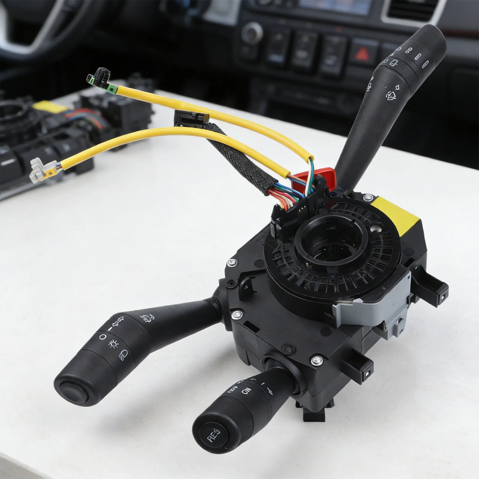 

Steering Column Switch for For FIAT Grande Punto 2005-2012 with Seamless Integration of Wiper and Turn Signal 735521318