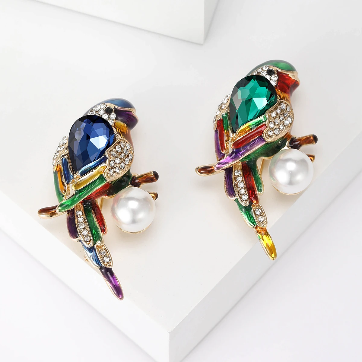 Beaut&Berry Popular Rhinestone Enamel Birds Brooches for Women Cute Animal Pins 2-color Clothing Office Party Casual Accessories