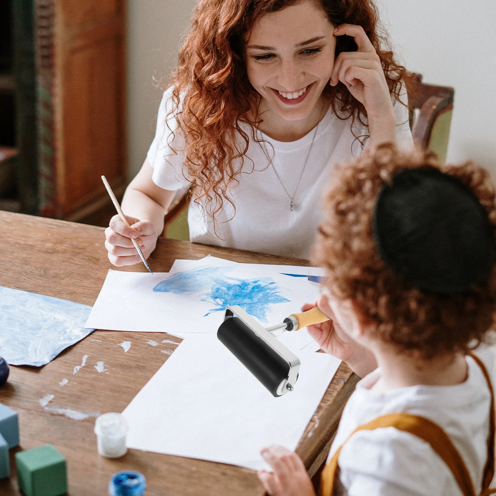 أسطوانة صنع الطباعة بمقبض خشبي من المطاط DIY أداة حرفية فنية تطبيق الحبر الدقيق قبضة مريحة تدوم طويلاً ومتعددة الاستخدامات للمنزل #2