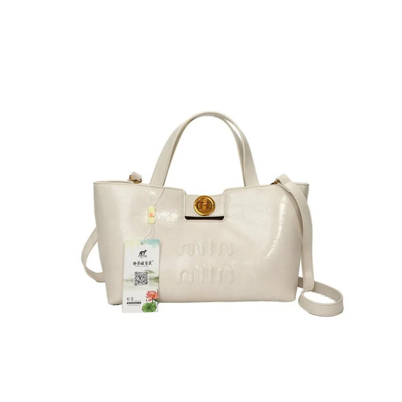 

Chic Ladies Crossbody Bag By Famous Designer, Made Of High-Quality Leather, Luxury Brand Women's Handbag For Classic Elegant