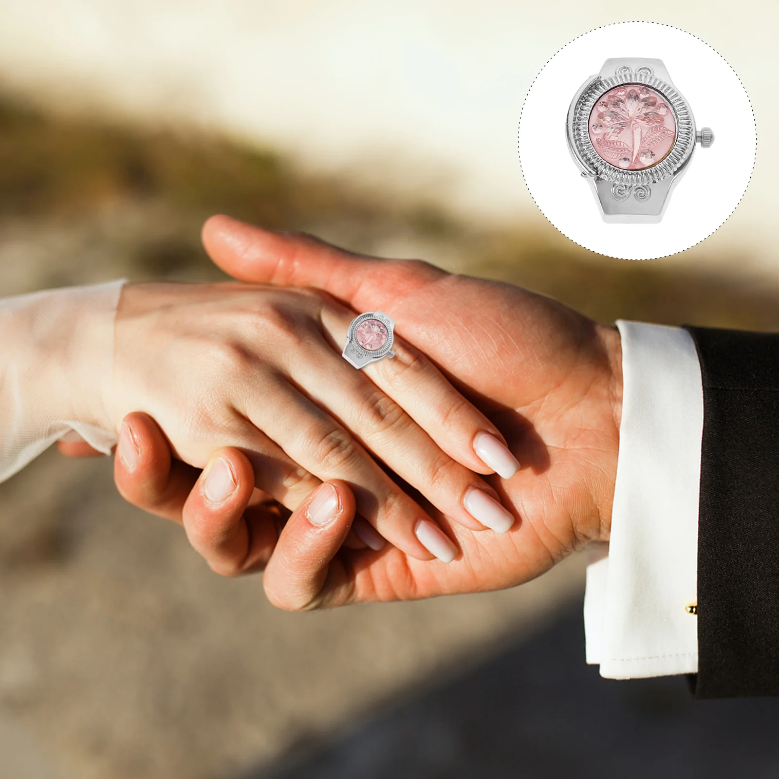 

1pc Finger Quartz Watch Ring Lightweight Zinc Alloy Waterproof Fashion Jewelry Timepiece For Women Decorative Watch Ring