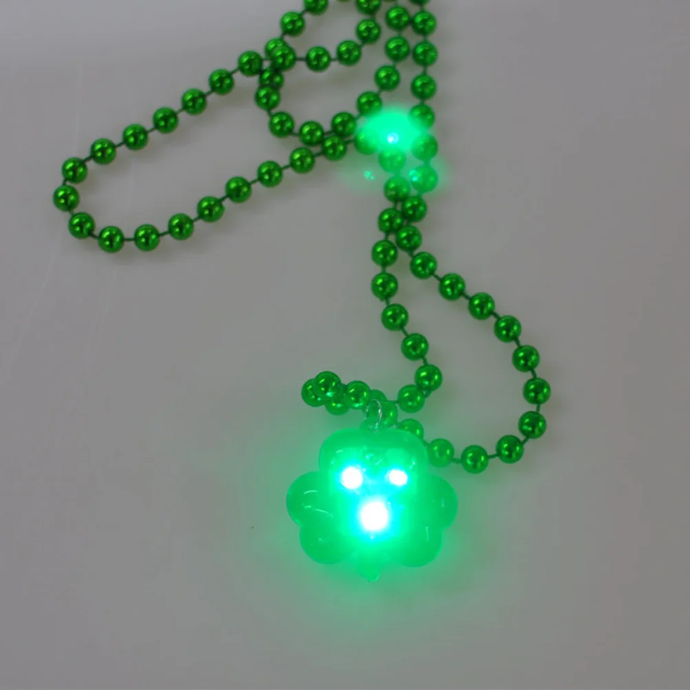 2PCS St Patricks Day Glowing Necklace LED Light Necklace Creative Shamrock Necklace for Festival Party