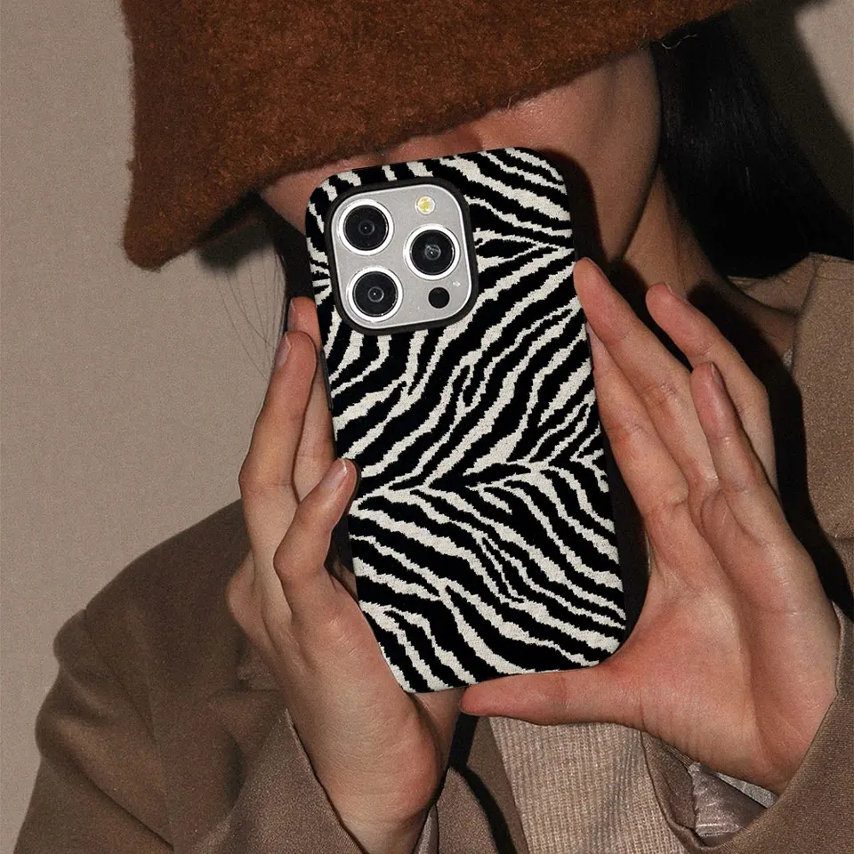 Funda de lujo con patrón de líneas irregulares para iPhone 17, 16e, 15, 14, 13, 12, 11, Air, Pro, Max, Plus, cubierta trasera de doble capa 6